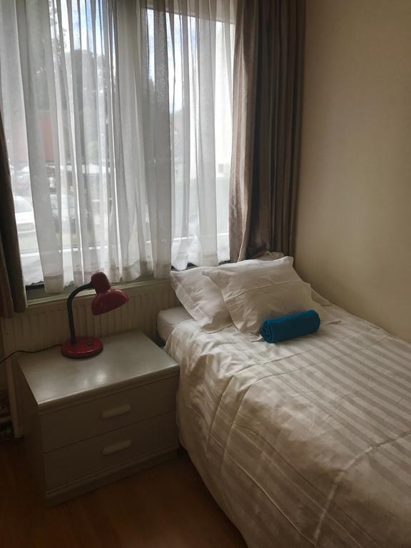 Amby Family House Hotel Maastricht Ngoại thất bức ảnh